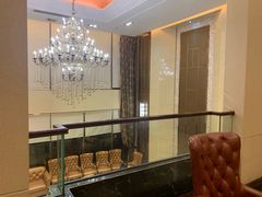 -东豪园林海鲜酒家(南港路辅路店)