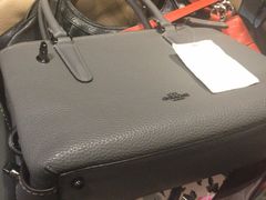 -COACH蔻驰(恒隆广场店)