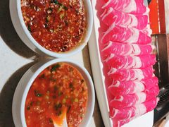 -海底捞火锅鲜切牛肉主题店(长寿路店)