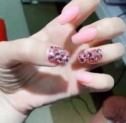 -IDO美甲美睫