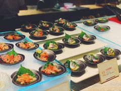 -半岛翡丽海鲜自助餐厅(观风亭店)