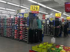 -迪卡侬(燕山店)