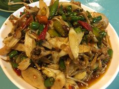 -鸿顺老铁锅美蛙鱼府(解放碑店)