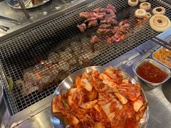 -马路牙子烧烤音乐酒馆(望京店)