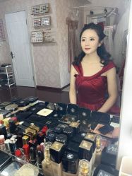 -贺贺新娘造型婚纱店