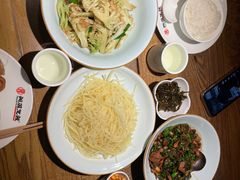 -湘阁里辣(大朗广场店)