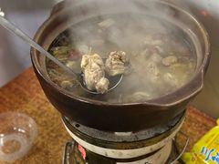 -威邵鸡煲(西华路总店)
