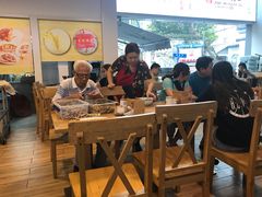 大堂-朱洪元苏式面馆(绿宝广场店)