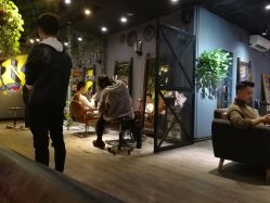 -藤野造型·专业烫染店