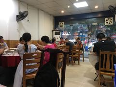 大堂-洪霞餐馆
