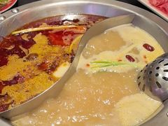 -沸炉重庆老火锅(军事博物馆店)