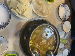 -昭通天麻竹荪火腿鸡(严家地店)