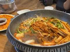 -喇喇排骨火锅·传统韩式脊骨汤(望京西园总店)