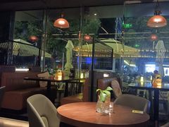 -MARU玛露音乐餐厅(大学路店)