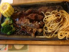 -必胜客(WOW南雄店)