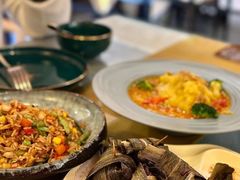 -玖月时尚泰式餐厅