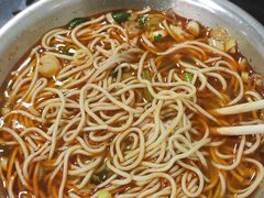 -薛记襄阳香辣牛肉面(平安路店)