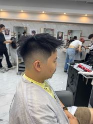 -秦·专注剪发