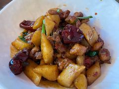 -隔壁老王·家常云南菜(花巷店)