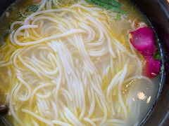 -桥香园过桥米线(国贸店)