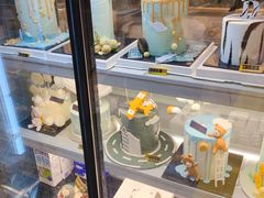 面包甜点陈列柜-杜哈夫DOUX RÊVE·生日蛋糕(日月光店)