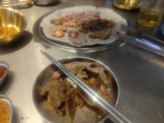 -哈哈碳都·牛肋条无限自助烤肉(台江万达店)