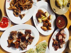 -老鼎万春卤菜(鹭湖宫8区店)