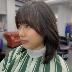 -诗悦发型SALON·圣罗兰店