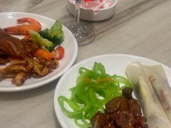 -碧涛阁·泡泡海洋·汤泉洗浴(王府花园店)