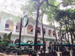 -星巴克臻选(广州沙面店)