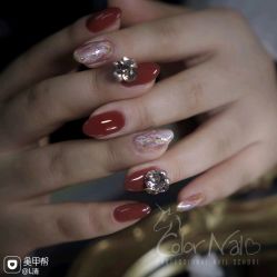 -Pink You美甲洗眉纹绣定制中心