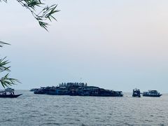 -洞里萨湖