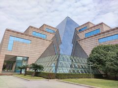 -上海市龙华烈士陵园