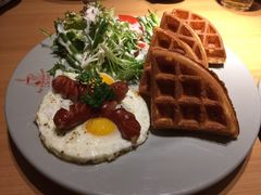 -Lia Cafe Bar Restaurant松山咖啡屋