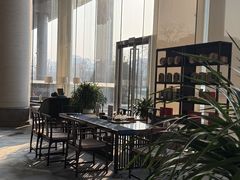 -李沧绿城喜来登酒店大堂吧