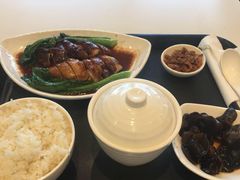 -百事佳烧鸭牛腩(上海虹桥站店)