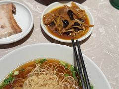 -松鹤面馆·古法焖肉面(观前店)