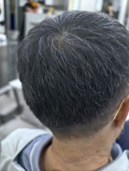 -首脑美发沙龙