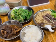 -阿秋牛排(湖心街店)