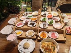 -小锅巴纳西餐厅