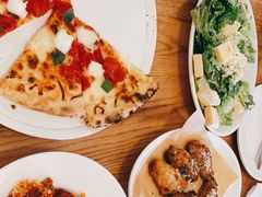 -城市大道红炉披萨烘焙坊