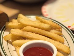 -菲滋意式餐厅(富阳东方茂店)