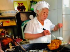 -阿婆油墩子(五里桥路188弄小区店)