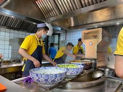-吾穆勒蓬灰牛肉面·清真(北滨河中路店)