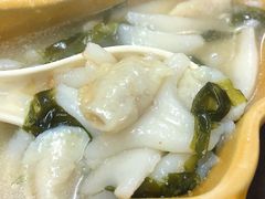 紫菜汤鱼皮饺拼水菱角-老西关濑粉(文明路店)