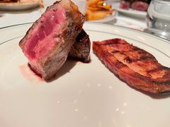 -Wolfgang’s Steakhouse 沃夫冈牛排馆(上海白玉兰广场店)