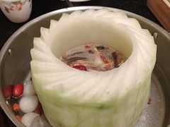 -得意咚瓜·顺德鱼生·冬瓜火锅(深圳首店)