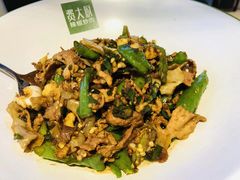 -费大厨辣椒炒肉(万家丽一店)