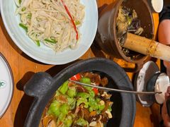 -老滇山寨•云南特色菜•地方菜•民族风情歌舞表演(金碧店)