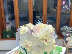 -山与蓝·轻糖鲜果蛋糕(勒泰店)